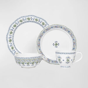 Villa Seville 4 Piece Place Setting